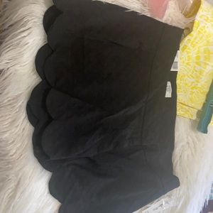 Crown and Ivy Black Shorts Shelby